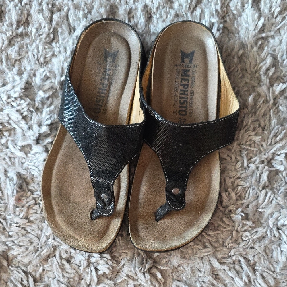 Mephisto Black Leather Flip-Flops